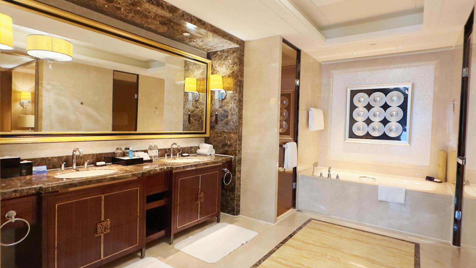 Wanda Realm Ningde Hotel Bagian luar foto